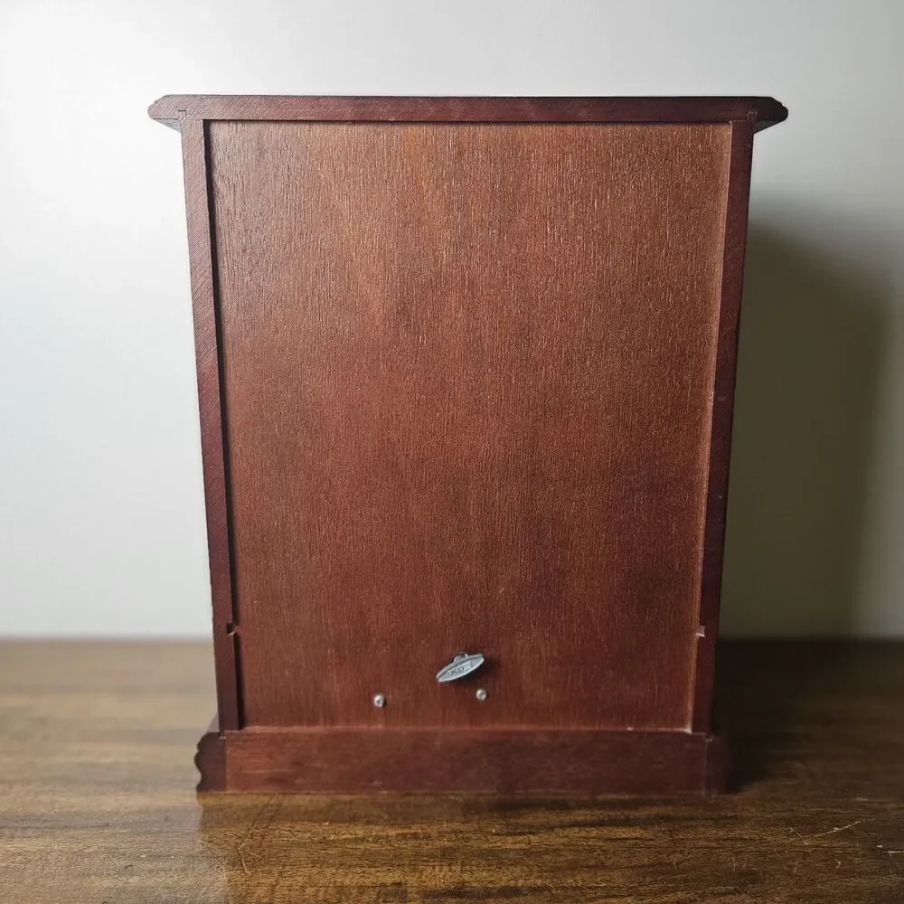 Unbranded elegant vintage